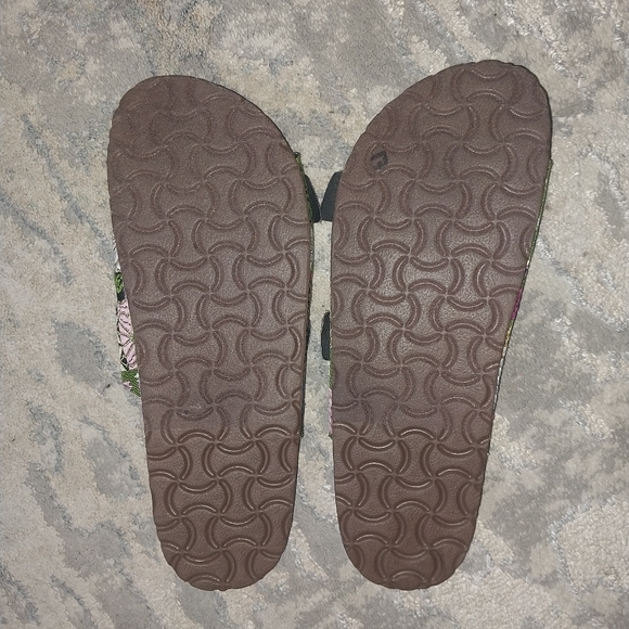 Colorful Footbed Sandals - Picture 2 of 10